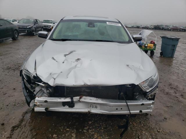 Photo 5 from auction – 2019 FORD TAURUS LIM with VIN 1FAHP2F84KG111111