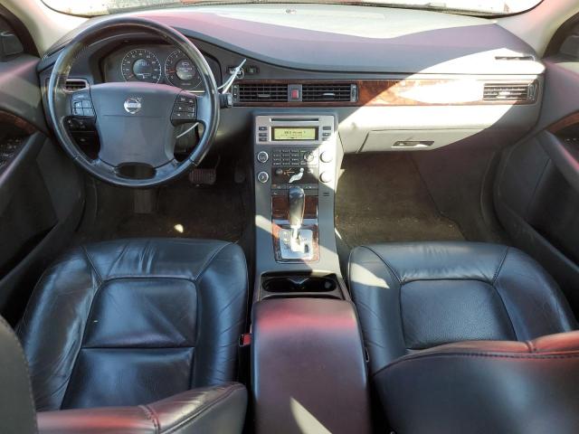 Photo 8 from auction – 2009 VOLVO V70 3.2 with VIN YV1BW982691111543