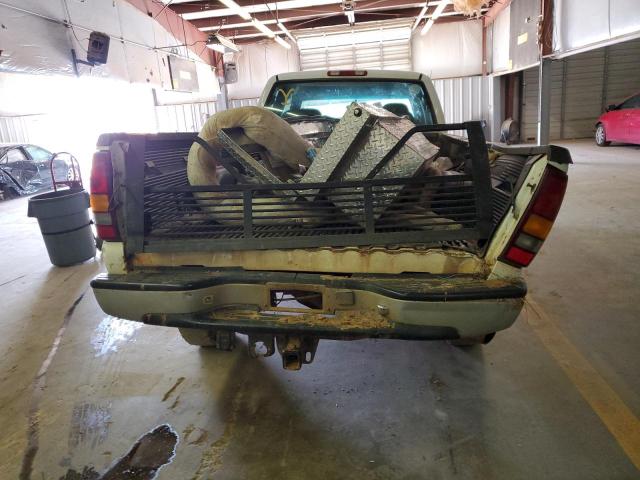 Photo 6 from auction – 2001 CHEVROLET SILVERADO with VIN 1GCHK29U01E260949