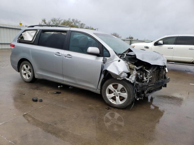 Photo 4 from auction – 2014 TOYOTA SIENNA LE with VIN 5TDKK3DC8ES441324