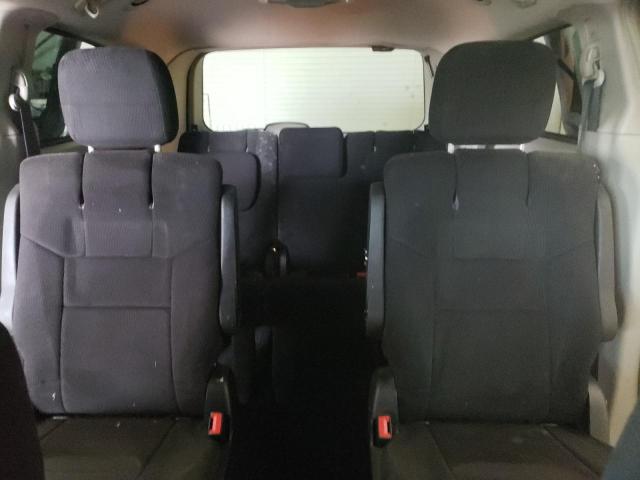 Photo 10 from auction – 2012 CHRYSLER TOWN & COU with VIN 2C4RC1BG8CR117835