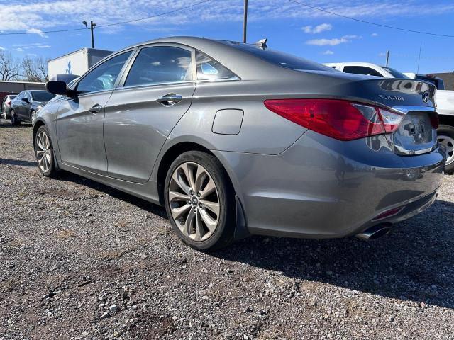 Photo 3 from auction – 2013 HYUNDAI SONATA SE with VIN 5NPEC4AB2DH512355