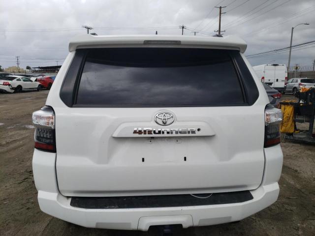 Photo 6 from auction – 2019 TOYOTA 4RUNNER SR with VIN JTEBU5JRXK5670129
