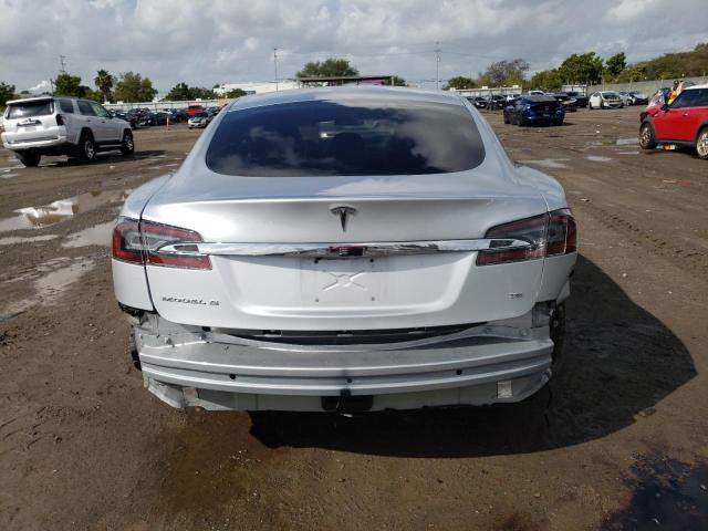 Photo 6 from auction – 2016 TESLA MODEL S with VIN 5YJSA1E16GF157749