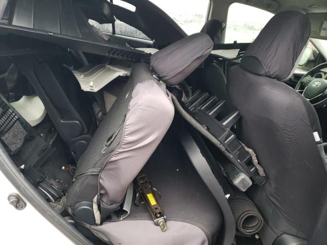 Photo 10 from auction – 2015 TOYOTA RAV4 LE with VIN JTMZFREV9FJ031457