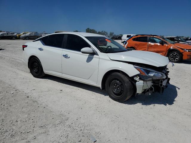Photo 4 from auction – 2020 NISSAN ALTIMA S with VIN 1N4BL4BV5LC254666