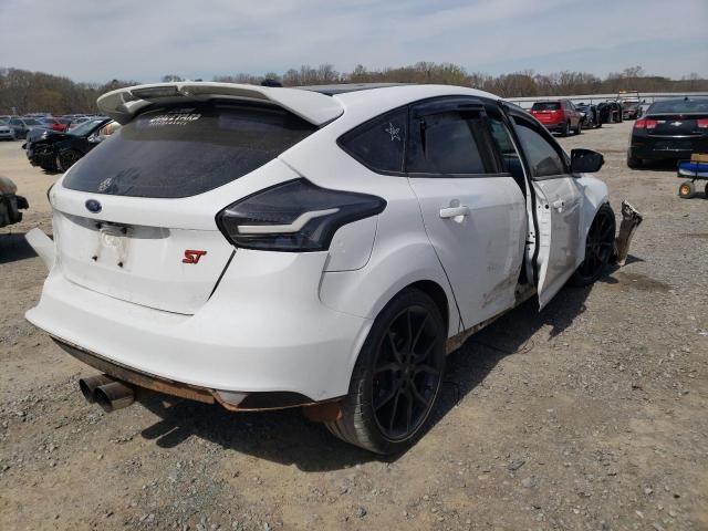 Photo 3 from auction – 2017 FORD FOCUS ST with VIN 1FADP3L97HL338942