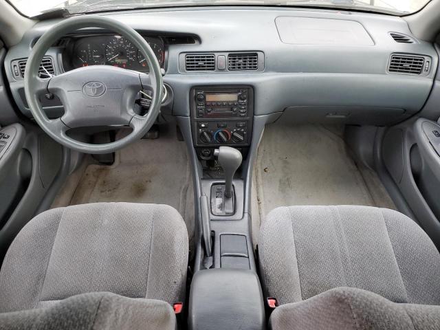 Photo 8 from auction – 2000 TOYOTA CAMRY CE with VIN 4T1BG22K7YU628152
