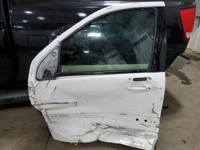 Photo 13 from auction – 2006 FORD FREESTAR S with VIN 2FMZA52246BA45851