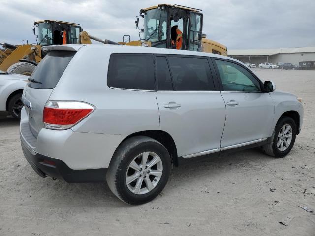 صورة رقم 3 من المزاد - 2013 TOYOTA HIGHLANDER مع VIN 5TDZA3EH5DS042106