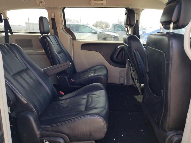 Photo 11 from auction – 2012 CHRYSLER TOWN & COU with VIN 2C4RC1BG7CR410447