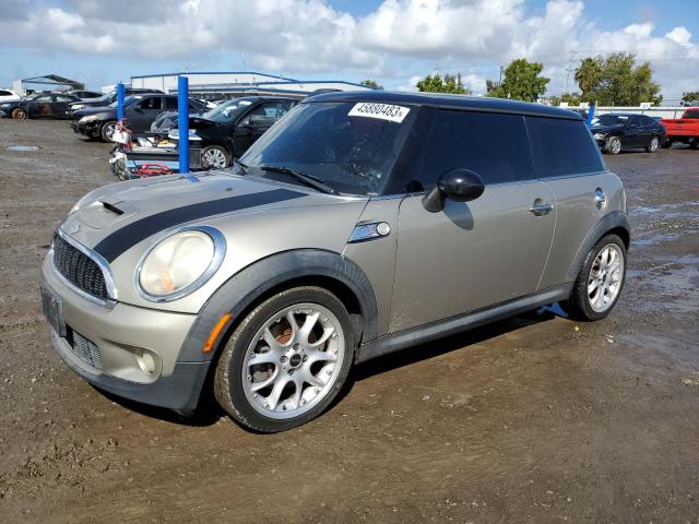 MINI COOPER S 2009 con VIN WMWMF735X9TW83527 - Foto de la subasta