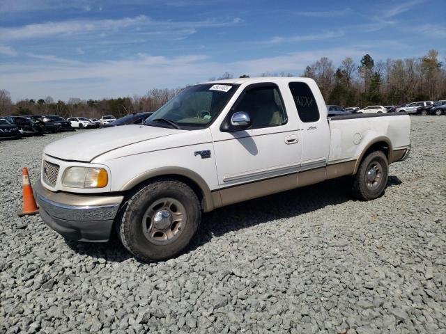 FORD F150 2000 with VIN 1FTRX17W7YNB32254 - Photo from auction