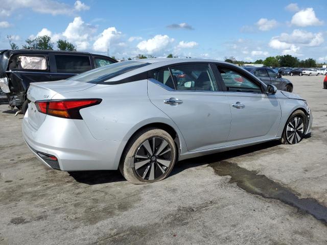 Photo 3 from auction – 2022 NISSAN ALTIMA SV with VIN 1N4BL4DV4NN371045