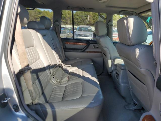 Photo 10 from auction – 2004 LEXUS LX 470 with VIN JTJHT00W943545923