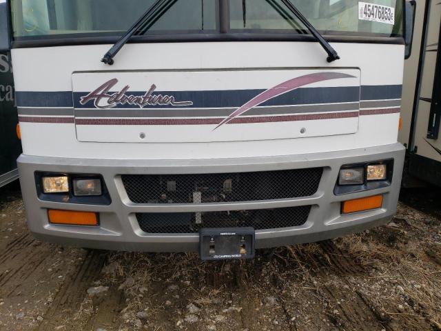 Photo 7 from auction – 1999 WINNEBAGO ADVENTURER with VIN 3FCNF53S2XJA30334