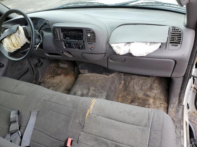 Photo 8 from auction – 2002 FORD F150 with VIN 1FTRX17W02NB84381