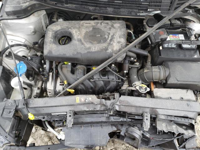 Photo 11 from auction – 2019 KIA RIO S with VIN 3KPA24AB2KE179450