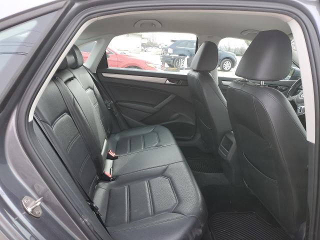 Photo 10 from auction – 2015 VOLKSWAGEN PASSAT S with VIN 1VWAT7A37FC068524
