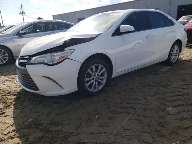 TOYOTA CAMRY LE 2015 with VIN 4T1BF1FK2FU099617 - Photo from auction