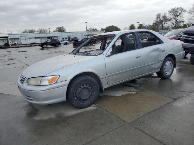 Photo 1 from auction – 2000 TOYOTA CAMRY CE with VIN JT2BG22K2Y0417736