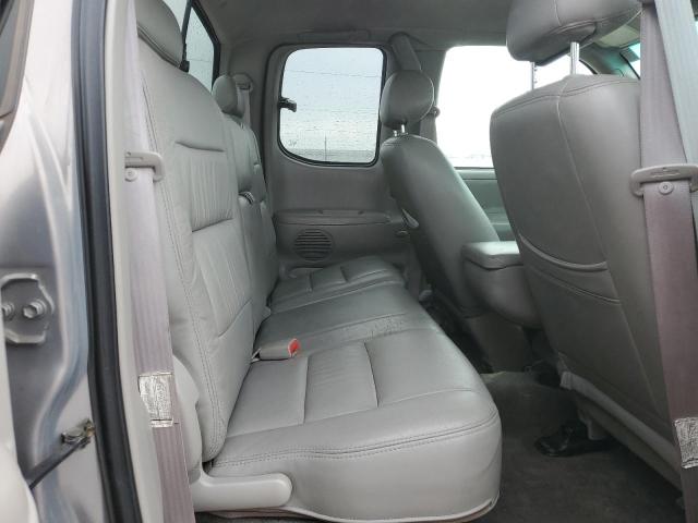 Photo 10 from auction – 2002 TOYOTA TUNDRA ACC with VIN 5TBBT44172S249804