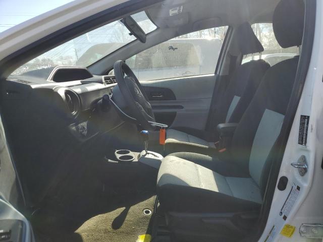 Photo 7 from auction – 2013 TOYOTA PRIUS C with VIN JTDKDTB34D1533426