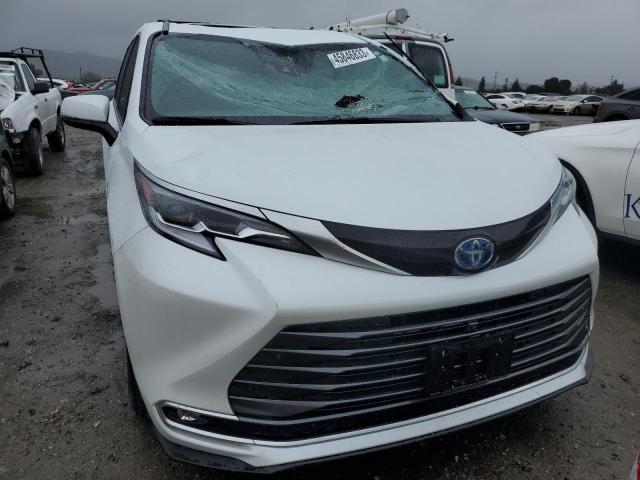 Photo 5 from auction – 2022 TOYOTA SIENNA LIM with VIN 5TDESKFC2NS066518