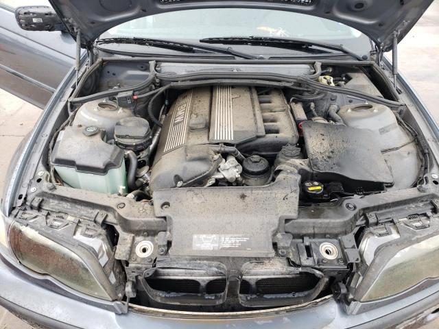 Photo 11 from auction – 2002 BMW 325 I with VIN WBAEV334X2KL57388