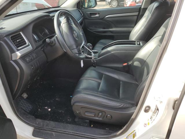 Photo 7 from auction – 2018 TOYOTA HIGHLANDER with VIN 5TDJZRFH3JS893050