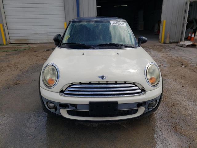 Photo 5 from auction – 2010 MINI COOPER with VIN WMWMF3C59ATU78519