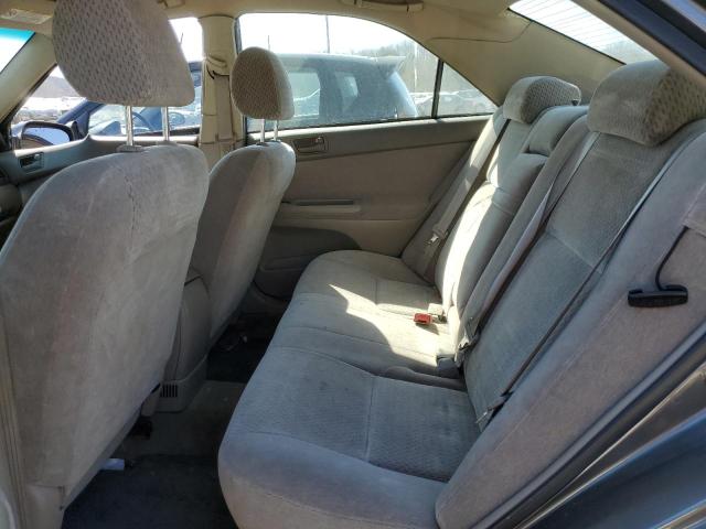 Photo 10 from auction – 2002 TOYOTA CAMRY LE with VIN 4T1BE32K72U540401