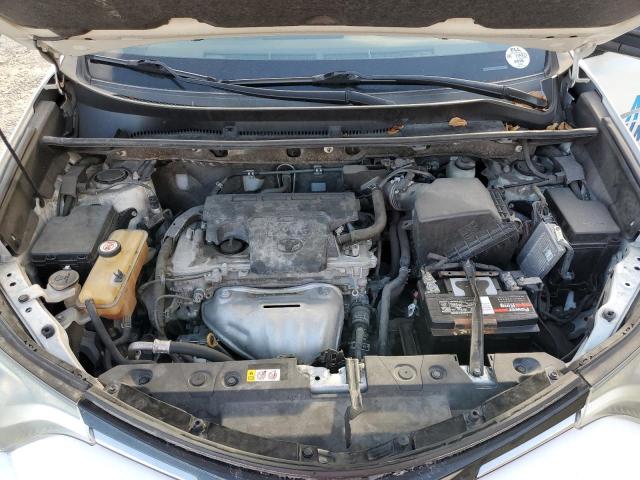 Photo 12 from auction – 2018 TOYOTA RAV4 LE with VIN JTMZFREV3JJ200526