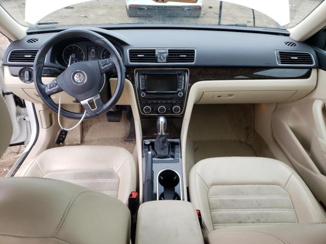 Photo 8 from auction – 2015 VOLKSWAGEN PASSAT SEL with VIN 1VWCT7A31FC035592