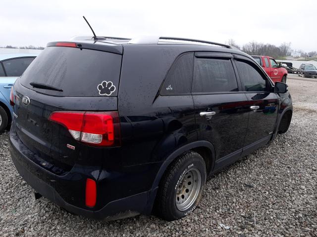 Photo 3 from auction – 2015 KIA SORENTO LX with VIN 5XYKTDA69FG641760