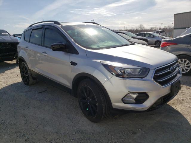 Photo 4 from auction – 2018 FORD ESCAPE SE with VIN 1FMCU9GDXJUC00324