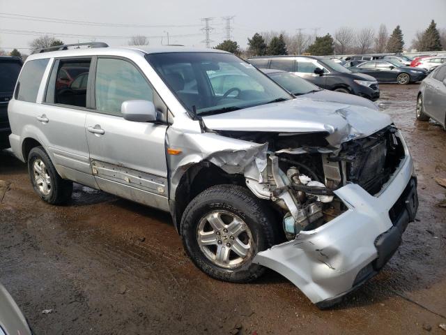 Photo 4 from auction – 2018 TOYOTA HIGHLANDER with VIN 5TDJZRFH7JS807819