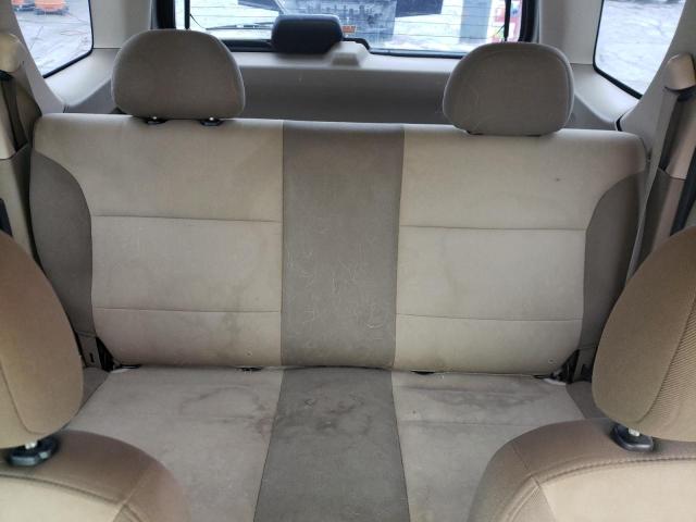 Photo 10 from auction – 2004 FORD ESCAPE XLS with VIN 1FMCU92184KB22882