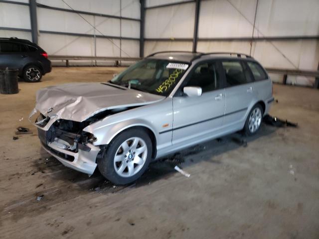 BMW 323 IT 2000 with VIN WBAAR3345YJM02710 - Photo from auction
