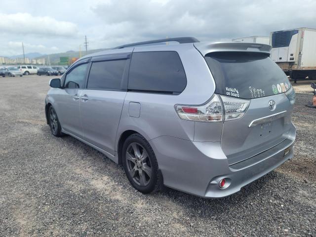 Photo 2 from auction – 2017 TOYOTA SIENNA SE with VIN 5TDXZ3DC3HS776612