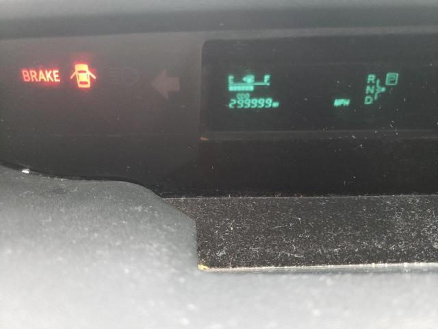 Photo 9 from auction – 2005 TOYOTA PRIUS with VIN JTDKB20U357041030