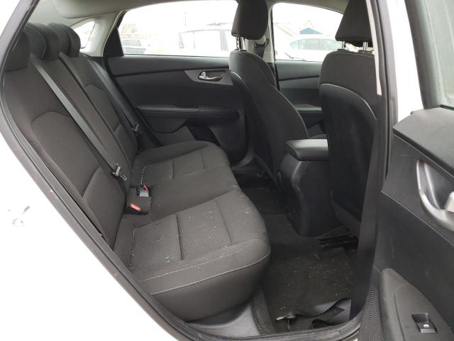Photo 10 from auction – 2021 KIA FORTE FE with VIN 3KPF24AD3ME331584