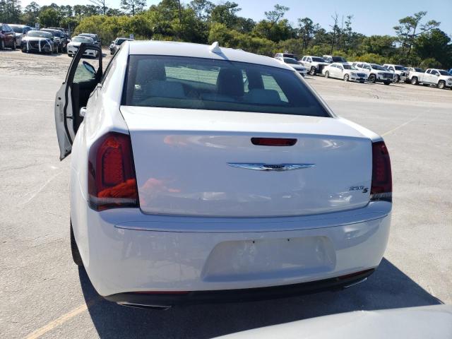 Photo 6 from auction – 2019 CHRYSLER 300 S with VIN 2C3CCABG6KH533574