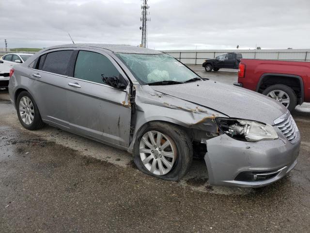 Photo 4 from auction – 2013 CHRYSLER 200 LIMITE with VIN 1C3CCBCG4DN520269
