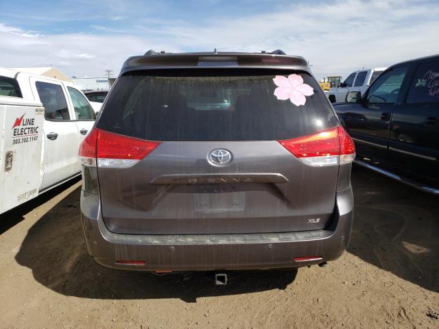 Photo 6 from auction – 2011 TOYOTA SIENNA XLE with VIN 5TDYK3DC5BS119990