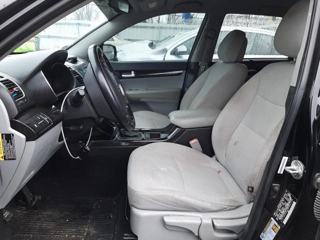 Photo 7 from auction – 2015 KIA SORENTO LX with VIN 5XYKTDA69FG641760