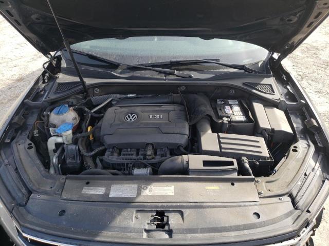 Photo 11 from auction – 2017 VOLKSWAGEN PASSAT SE with VIN 1VWBT7A38HC019727