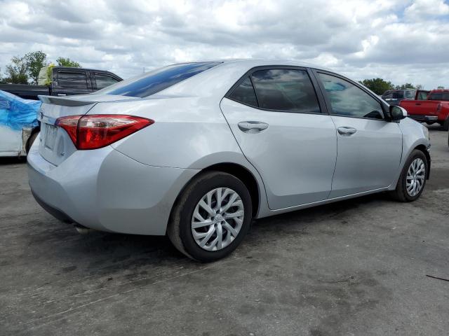 Photo 3 from auction – 2018 TOYOTA COROLLA L with VIN 2T1BURHE3JC977884