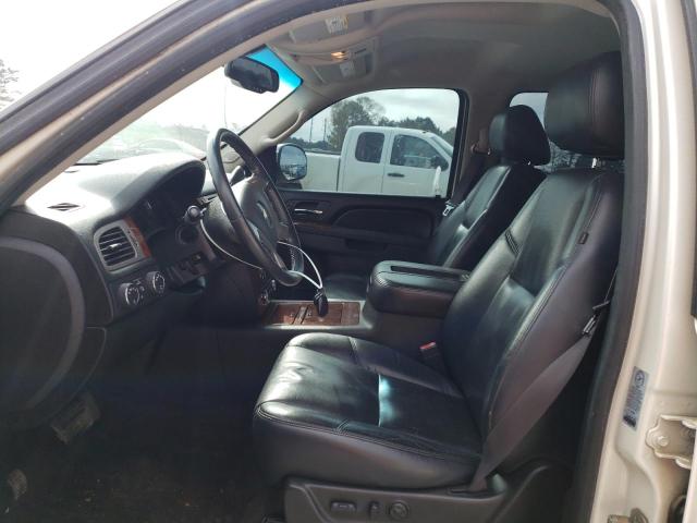 Photo 7 from auction – 2011 CHEVROLET SUBURBAN K with VIN 1GNSKKE31BR228788