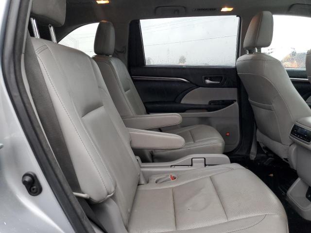 Photo 11 from auction – 2014 TOYOTA HIGHLANDER with VIN 5TDDKRFH7ES020361